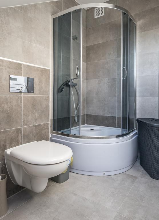 Na Fali Apartament W Karwi كارفيا المظهر الخارجي الصورة